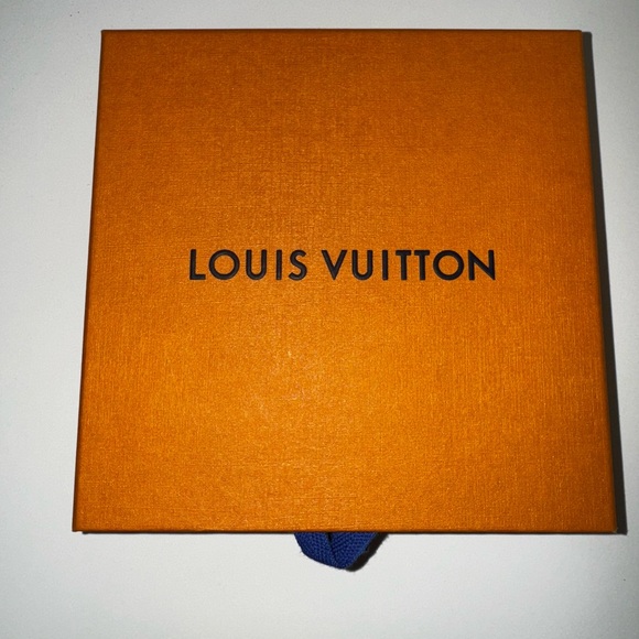 Louis Vuitton Reversible Women’s Belt main image 5